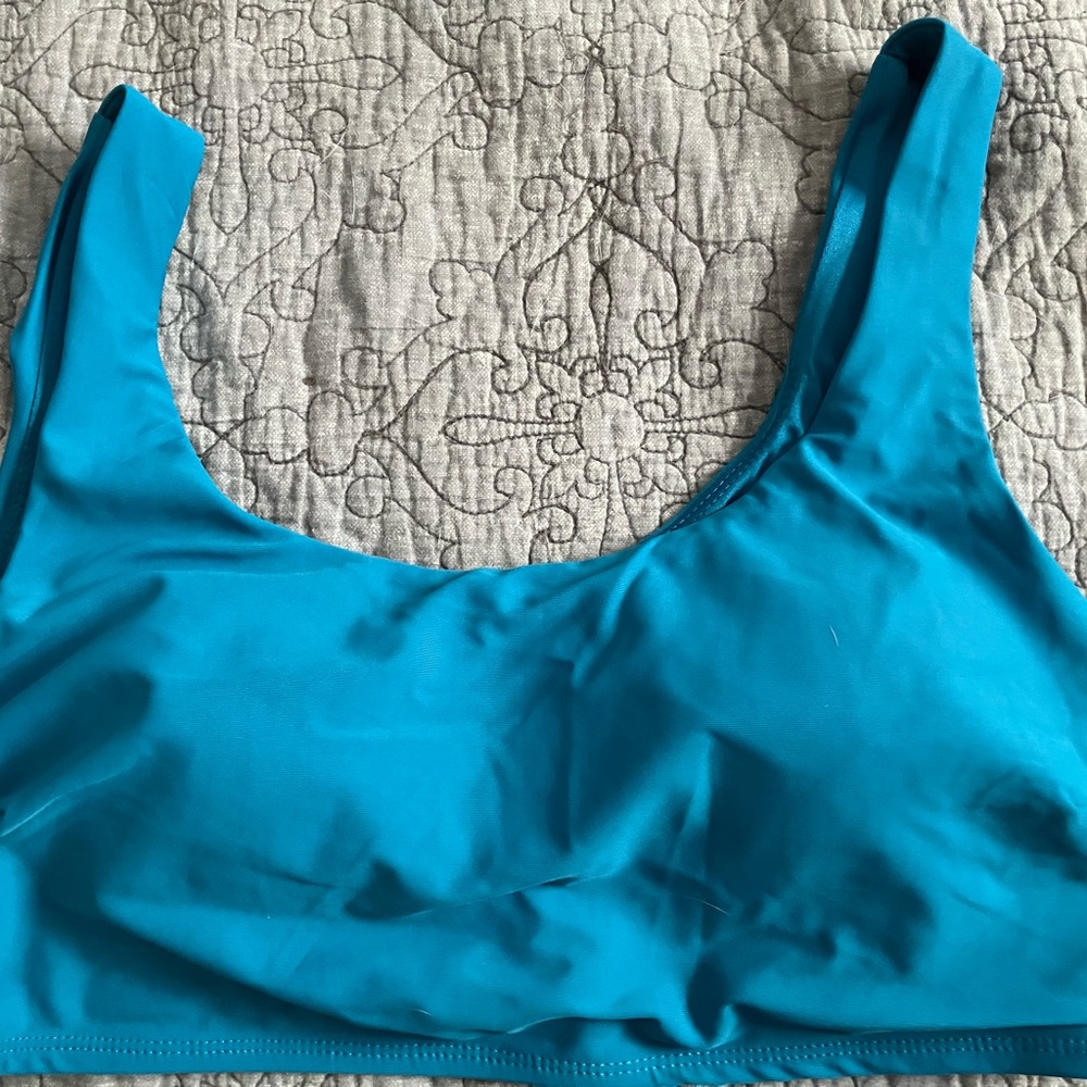 32 Degrees Turquoise Sports Bra